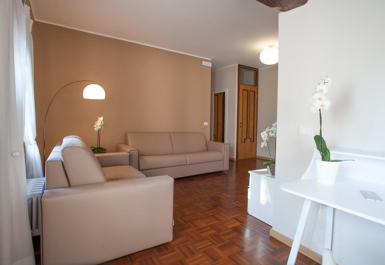 Residence "Le Casette" Pordenone Exteriör bild